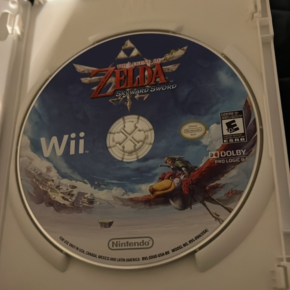 Wii Zelda Skyward Sword - Picture 3 of 3